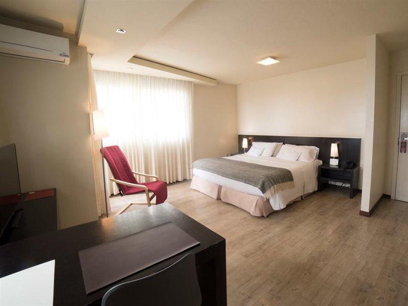 27 Suites Hotel Монтевидео Экстерьер фото