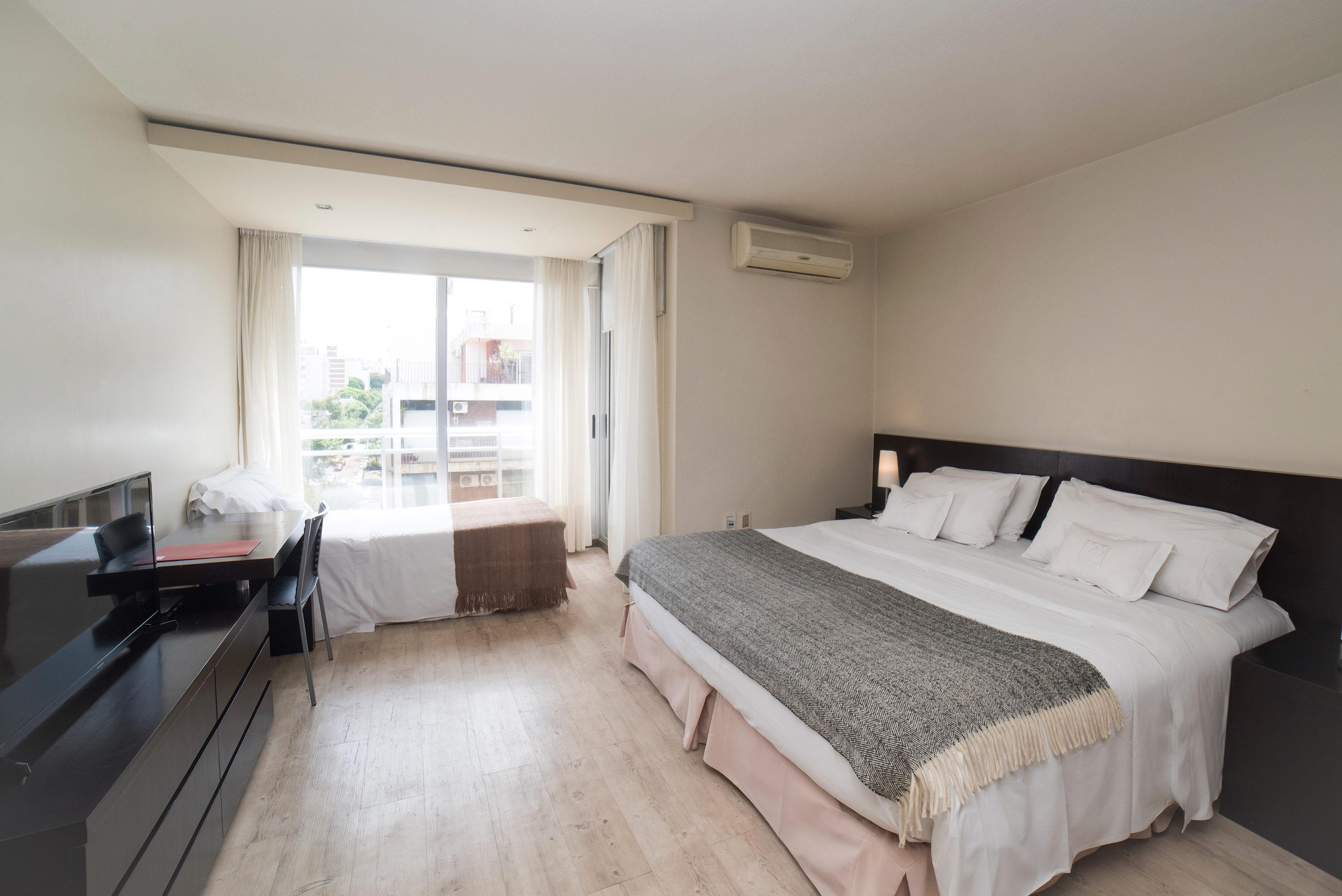27 Suites Hotel Монтевидео Экстерьер фото